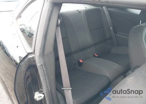 2013 Chevrolet Camaro 2Ls from USA, damaged, VIN 2G1FA1E39D9149270